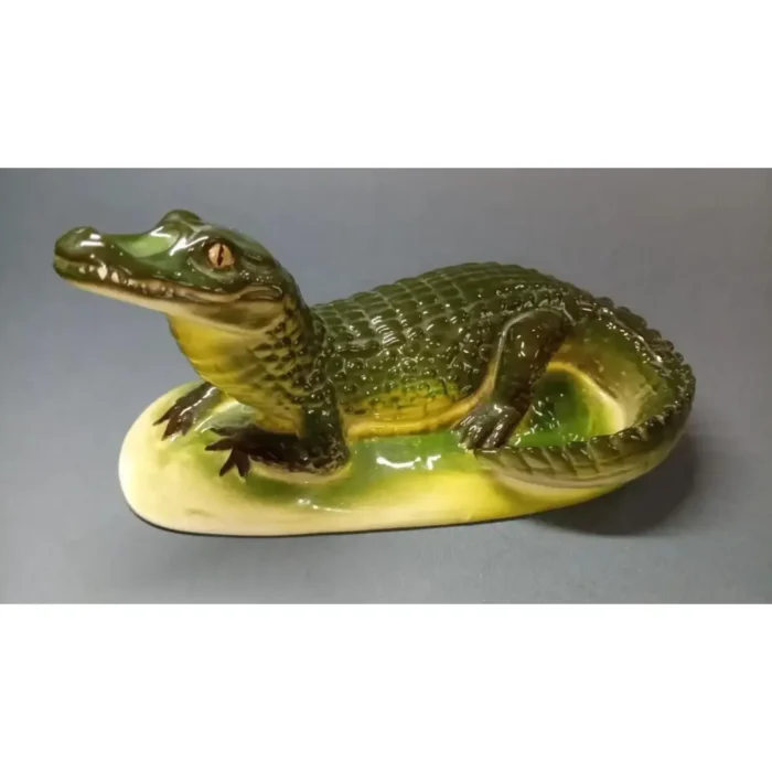 Black Caiman Porcelain Figurine - Unique Decor. LFZ