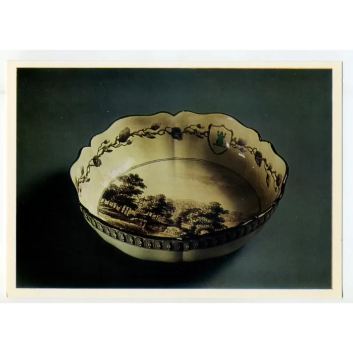 Josiah Wedgwood Green Frog Cascade Salad Bowl - Vintage Postcard