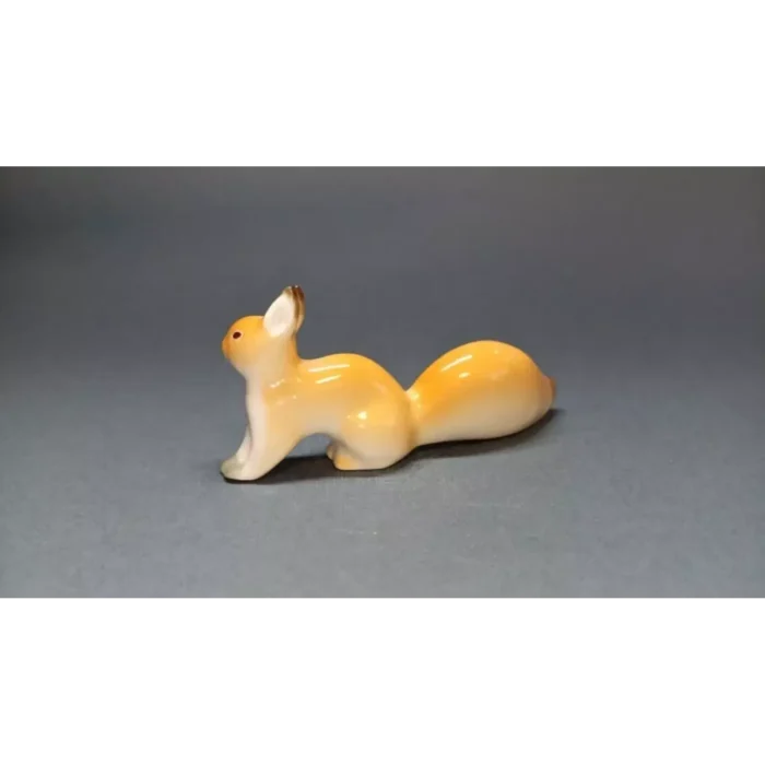 Northern Squirrel Sculpture from LFZ