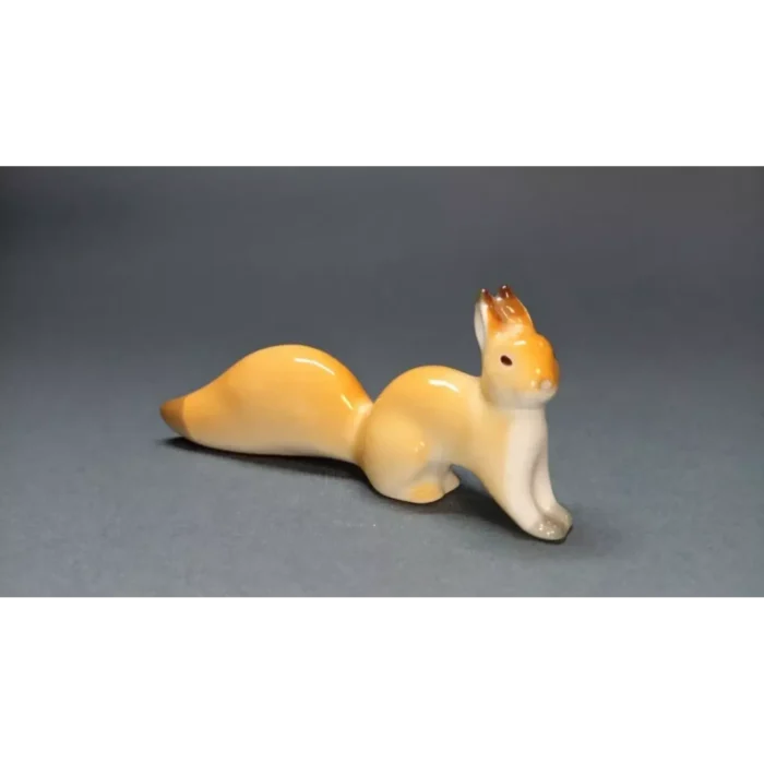 Northern Squirrel Sculpture from LFZ