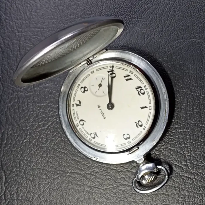 Pocket watch October Revolution Molnija